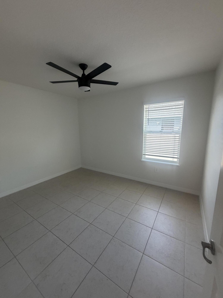 3250 Sw Cohutta Street - Photo 10