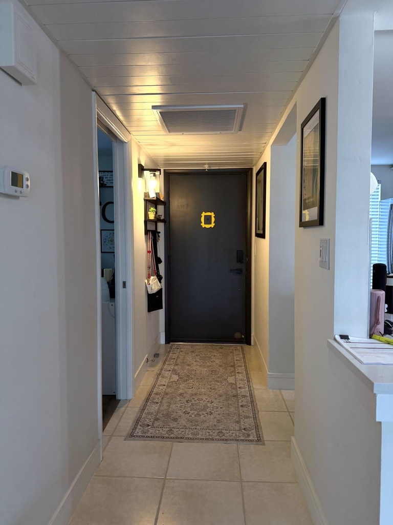 20 Royal Palm Way - Photo 1
