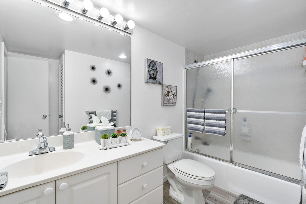 19380 Collins Avenue - Photo 23