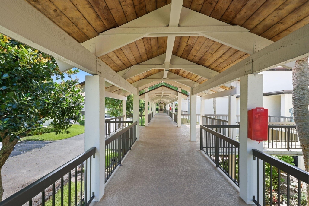 800 Greensward Court - Photo 23