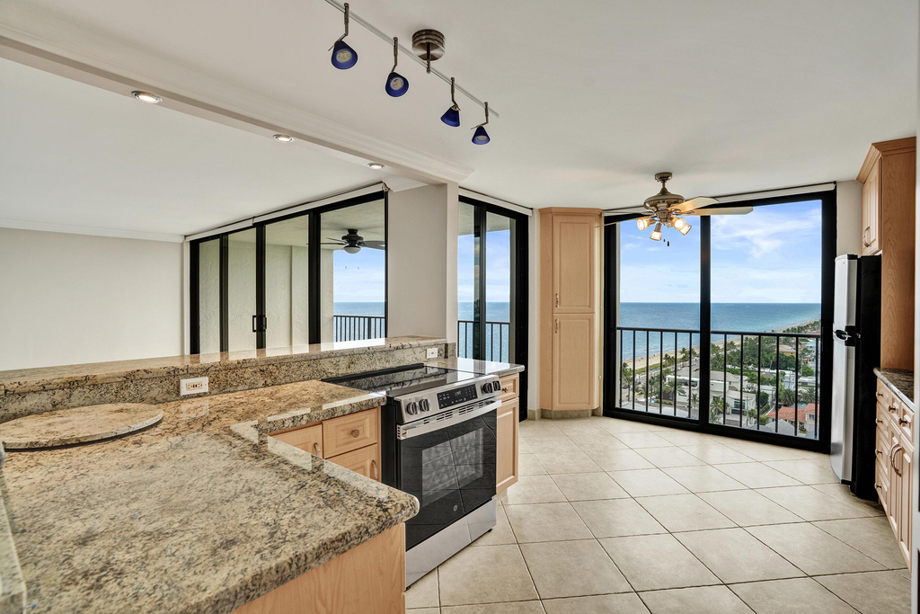 1901 N Ocean Boulevard - Photo 6