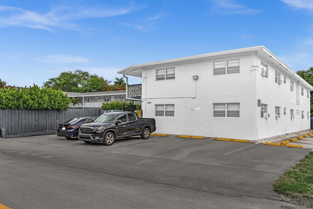 626 Sw 14th Avenue - Photo 41