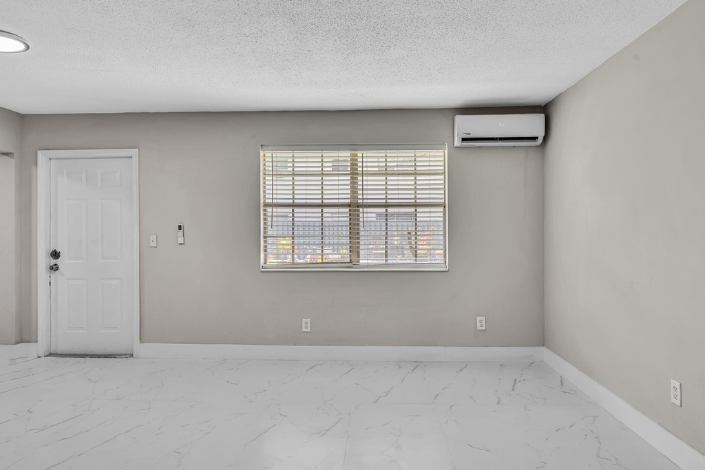 626 Sw 14th Avenue - Photo 8