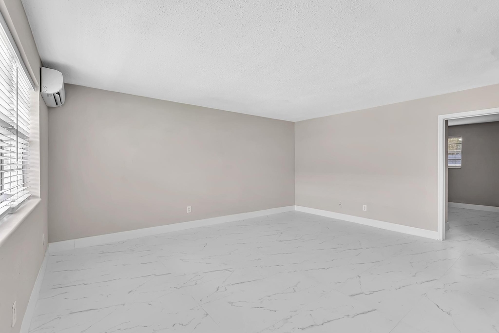 626 Sw 14th Avenue - Photo 6
