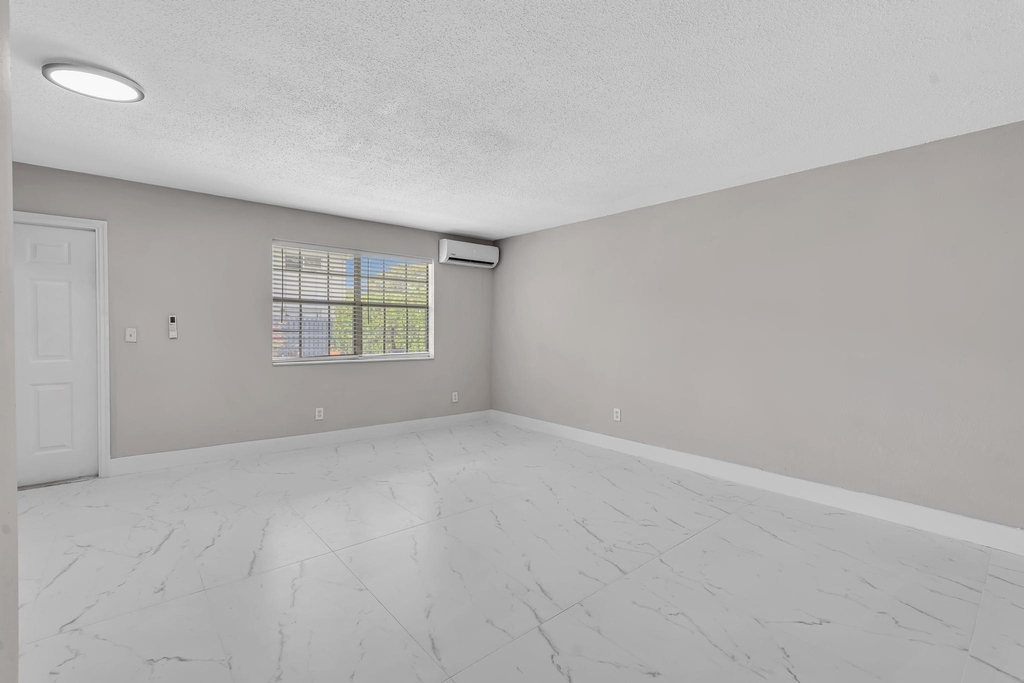 626 Sw 14th Avenue - Photo 10