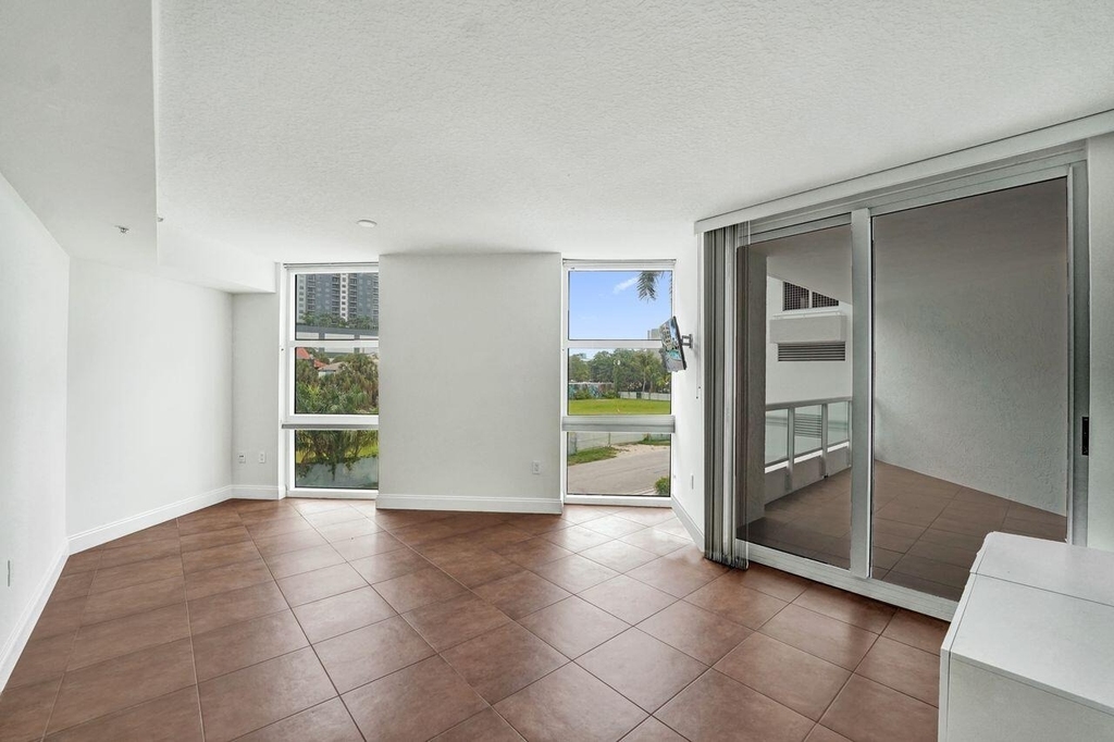 401 Sw 4th Avenue - Photo 15