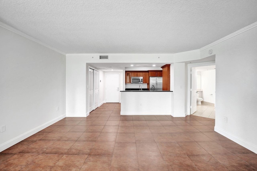 401 Sw 4th Avenue - Photo 8