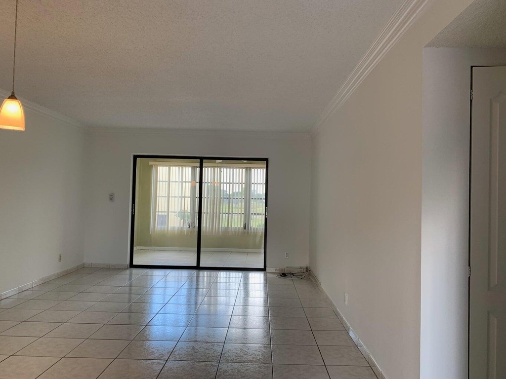 9355 Sw 8th Street - Photo 9