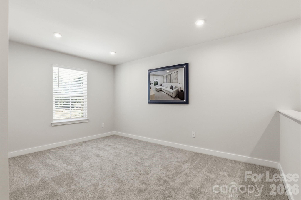 862 Heathway Drive - Photo 16