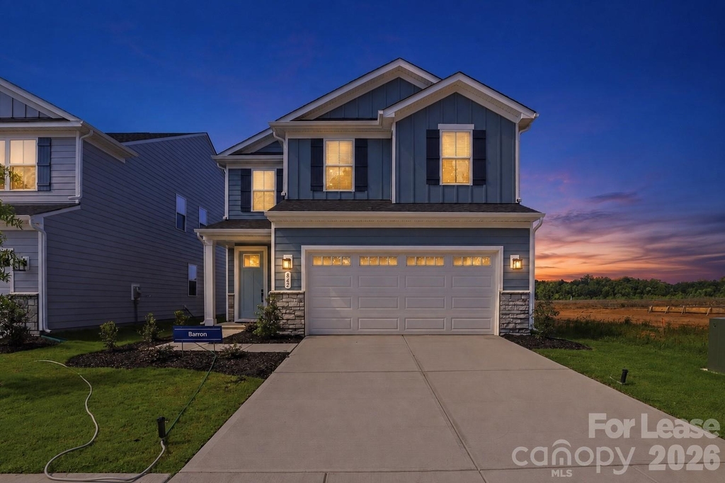 862 Heathway Drive - Photo 1