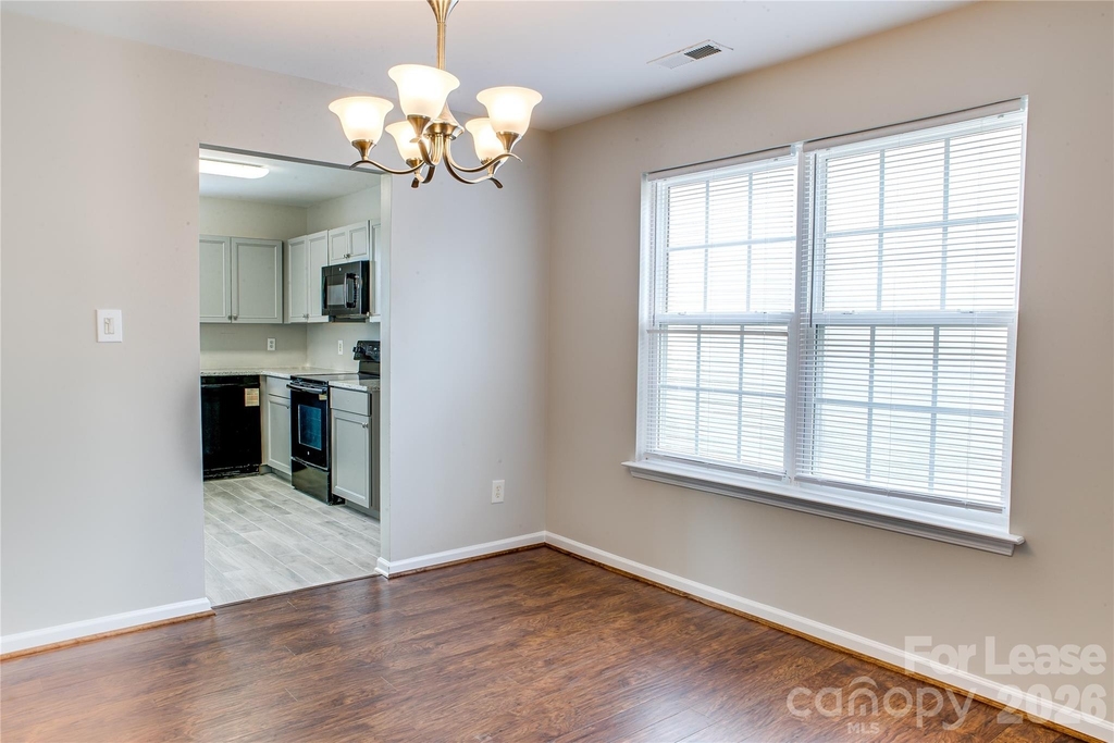 2035 Speedwell Court - Photo 15