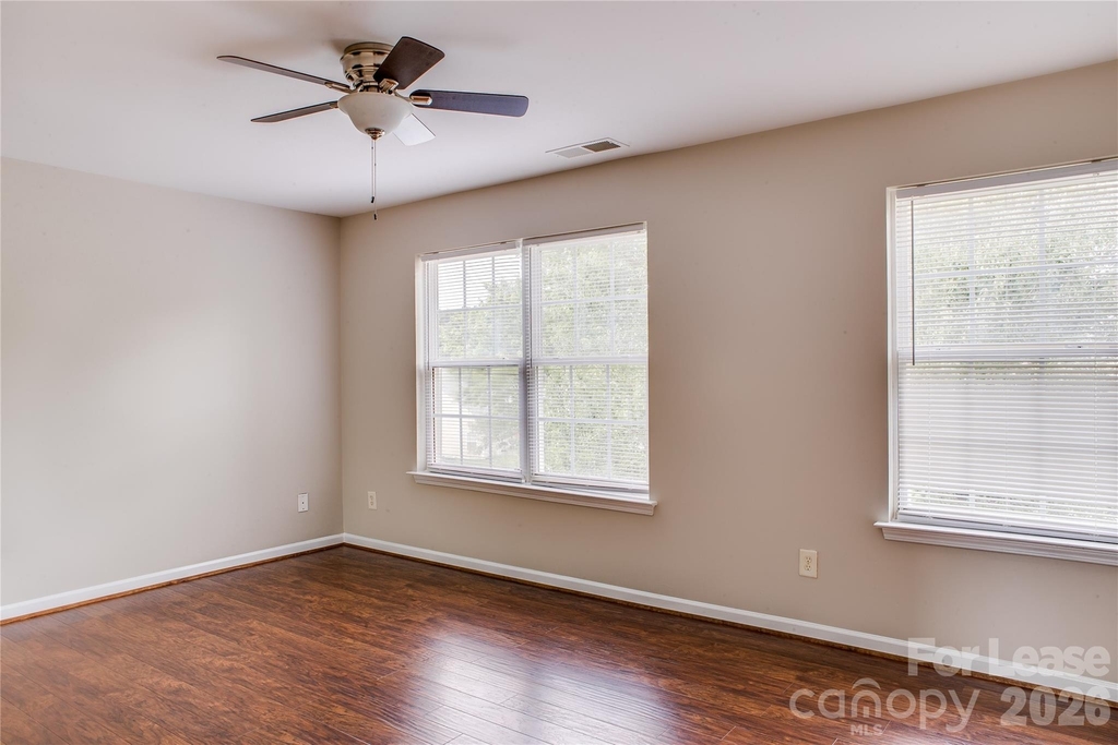2035 Speedwell Court - Photo 23