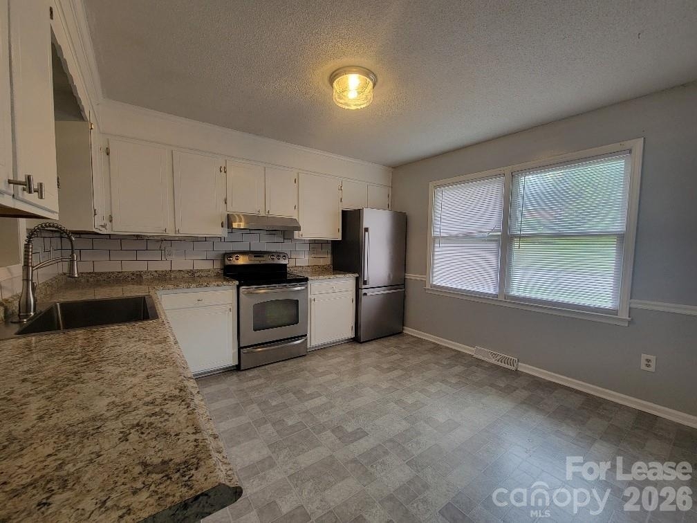 2021 Downey Street - Photo 1