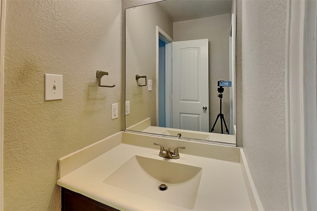 14305 Artisan Drive - Photo 15
