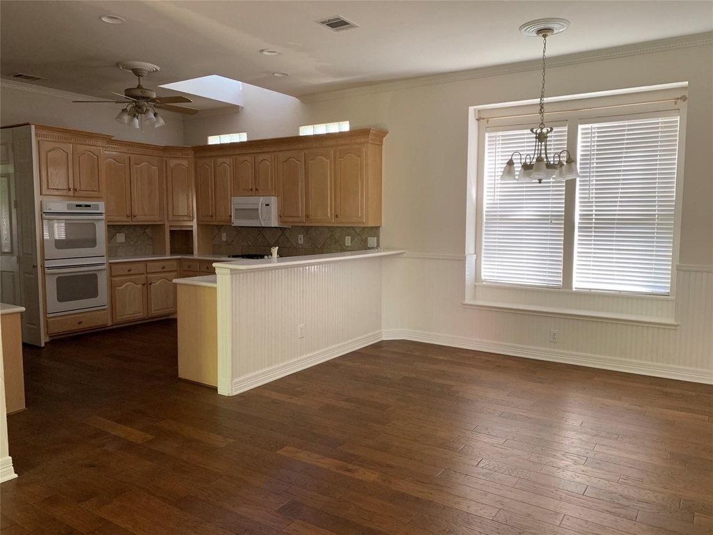 17906 Old Preston Court - Photo 6