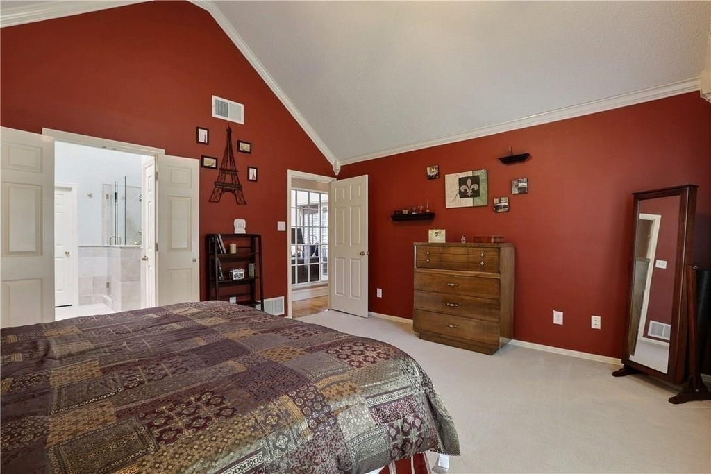 3101 Miles Boulevard - Photo 3