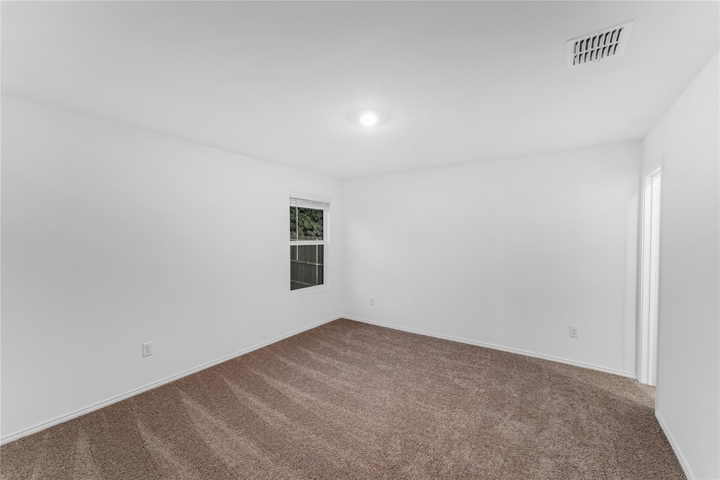 7512 Woodpecker Drive - Photo 10