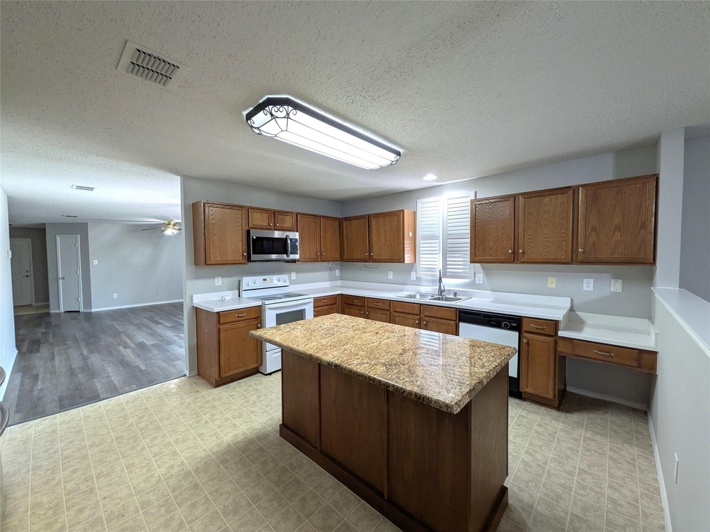 1736 Carolina Ridge Way - Photo 10
