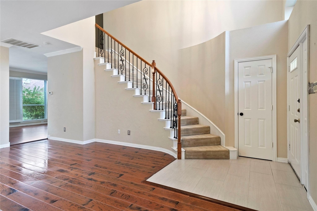 3777 Meadowcreek Circle - Photo 2
