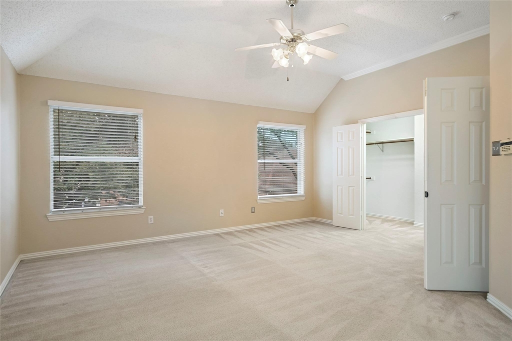 3777 Meadowcreek Circle - Photo 12