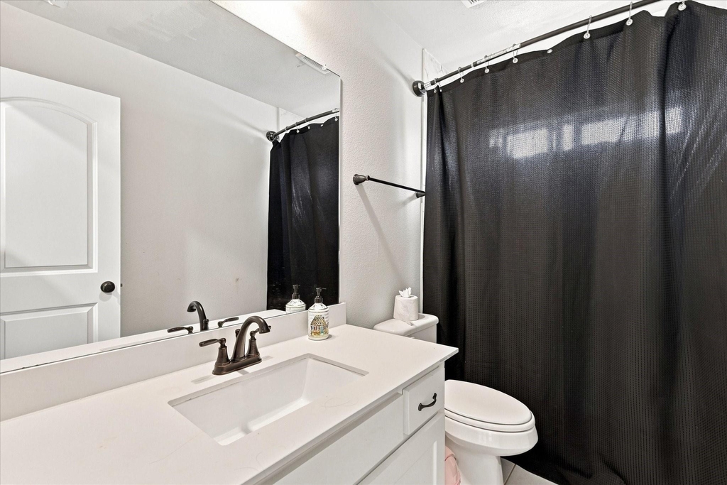 1104 Stallion Lane - Photo 35