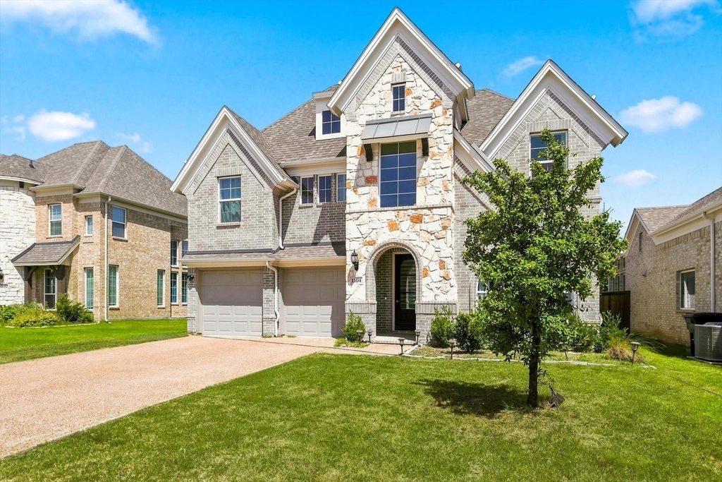 1104 Stallion Lane - Photo 1