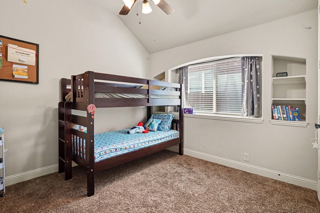 2412 Lynbridge Drive - Photo 27