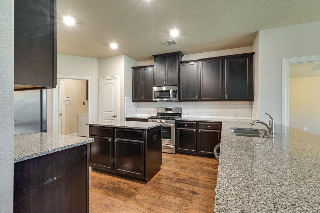 3801 Tunstall Drive - Photo 16