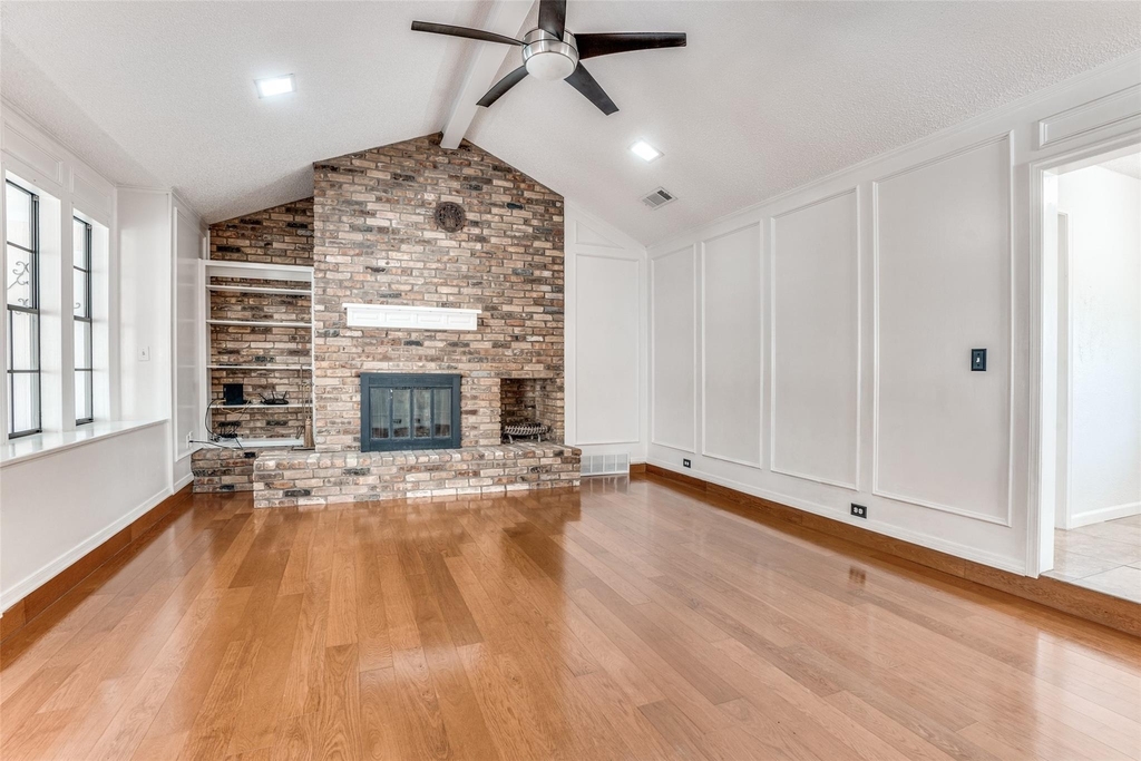 1021 Auburn Drive - Photo 4