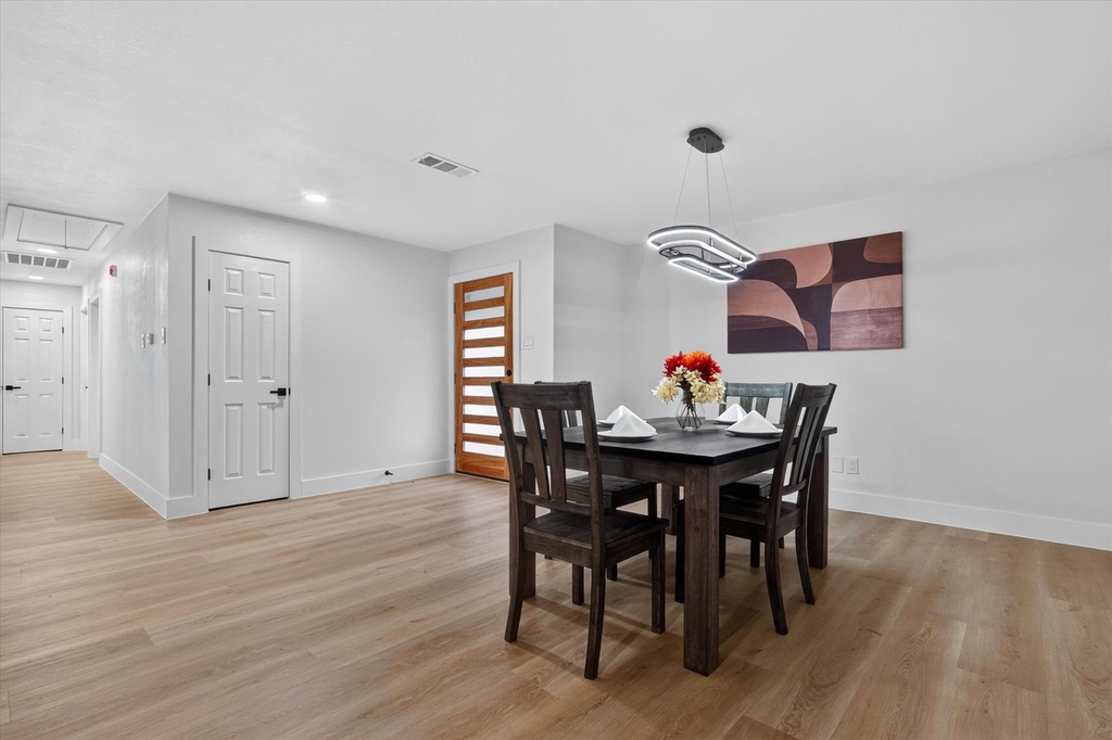 1104 Westwood Drive - Photo 9