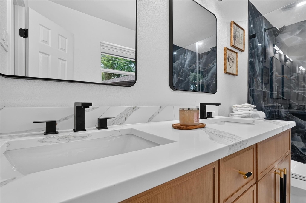 1104 Westwood Drive - Photo 23