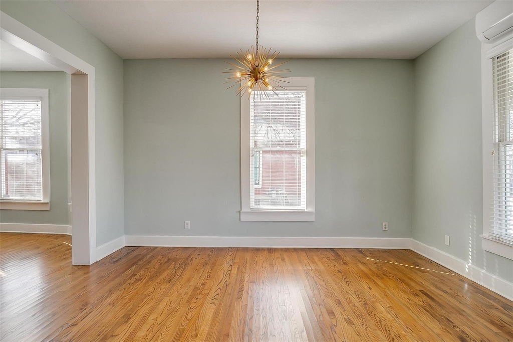1523 Alston Avenue - Photo 5