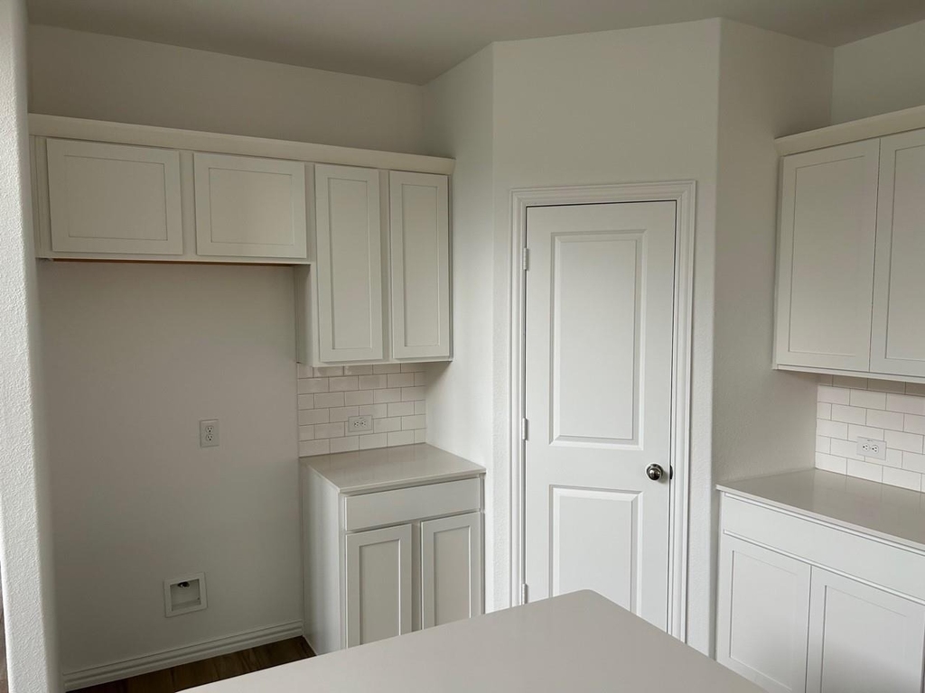 2517 Maplehurst Drive - Photo 8