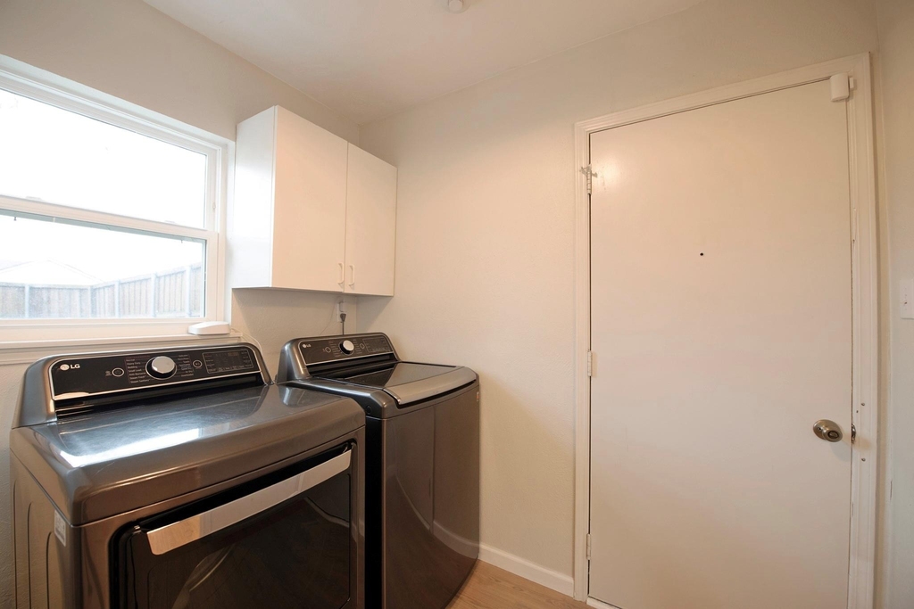 9322 Shipman Street - Photo 30