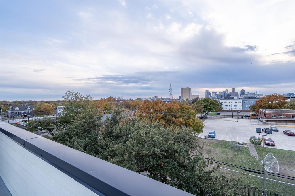 1614 N Fitzhugh Avenue - Photo 32