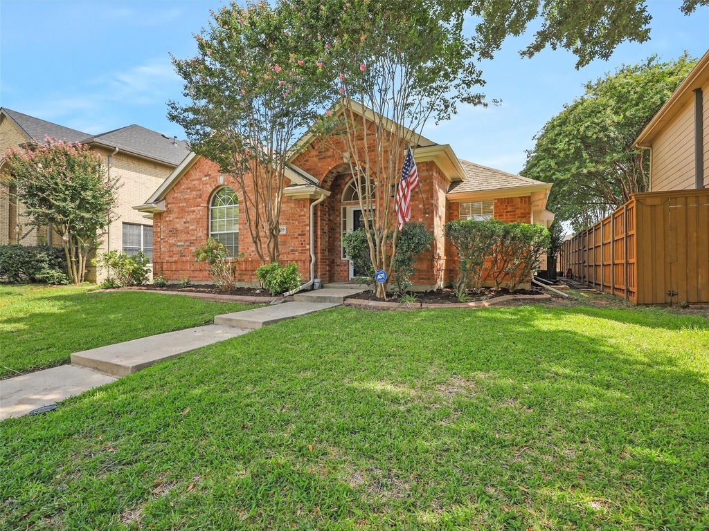 2709 Vail Drive - Photo 0