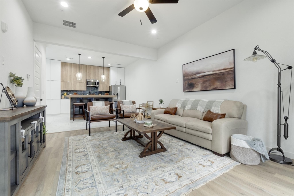 4314 Roseland Avenue - Photo 10