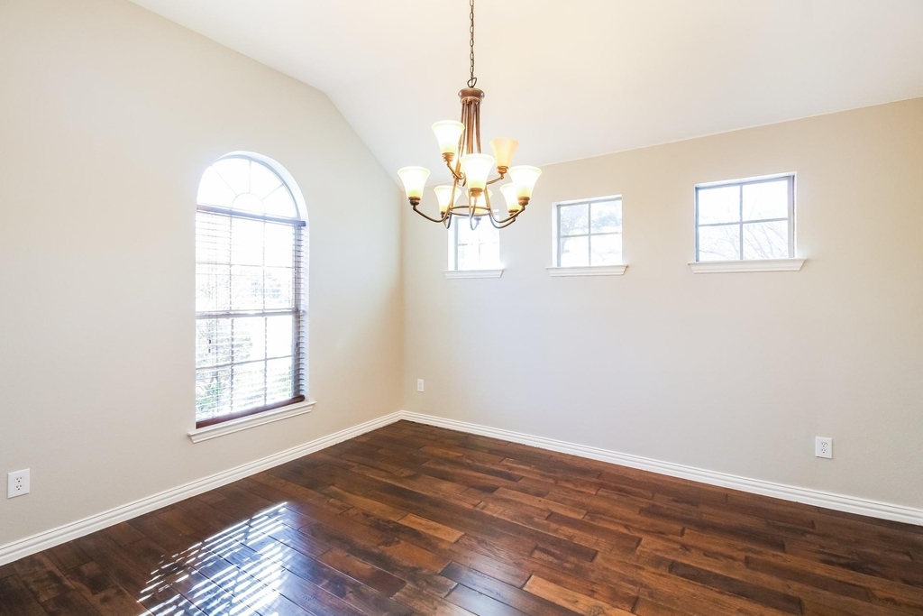 206 Lavaca Drive - Photo 6
