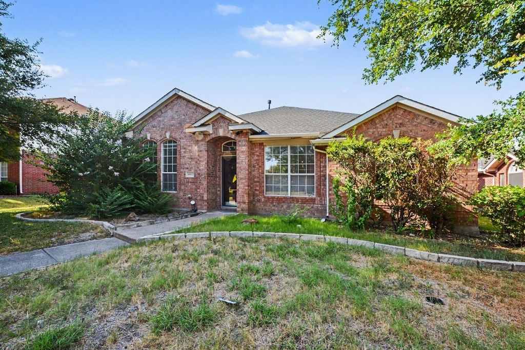 10112 Asheboro Street - Photo 1