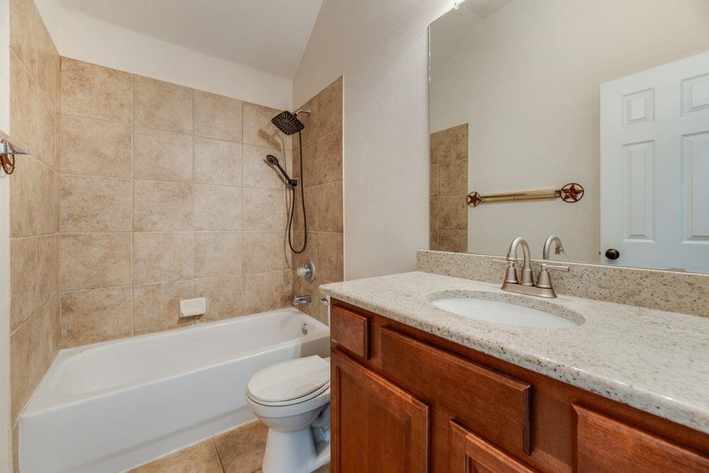 112 Singletree Lane - Photo 19