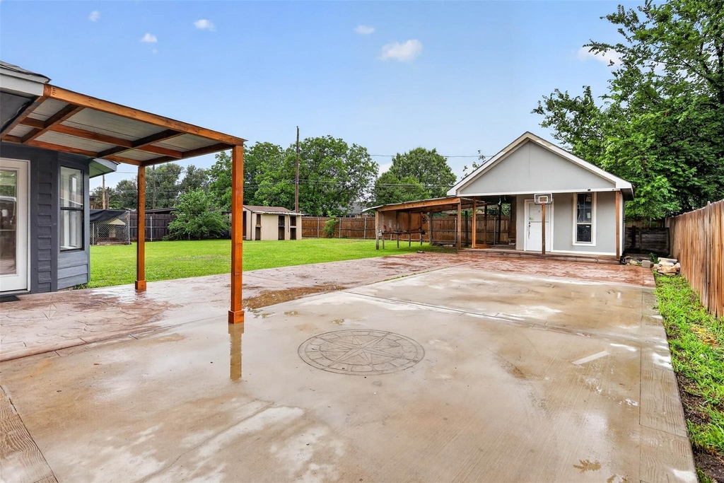 516 Post Oak Lane - Photo 4