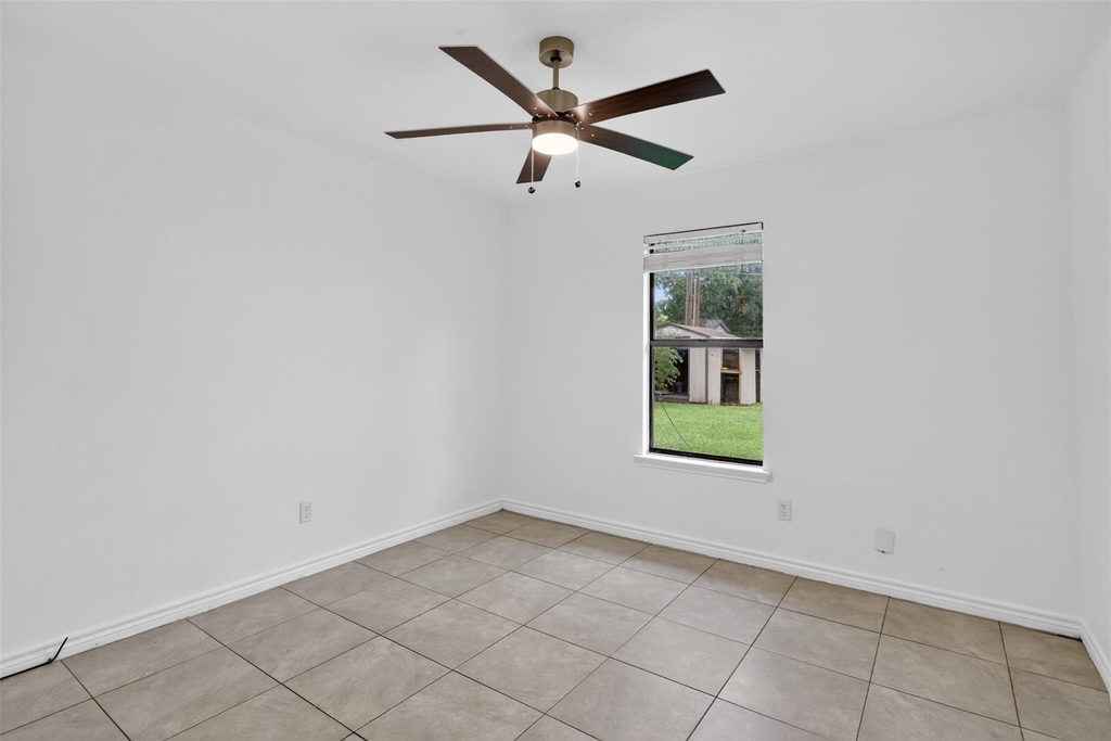 516 Post Oak Lane - Photo 6
