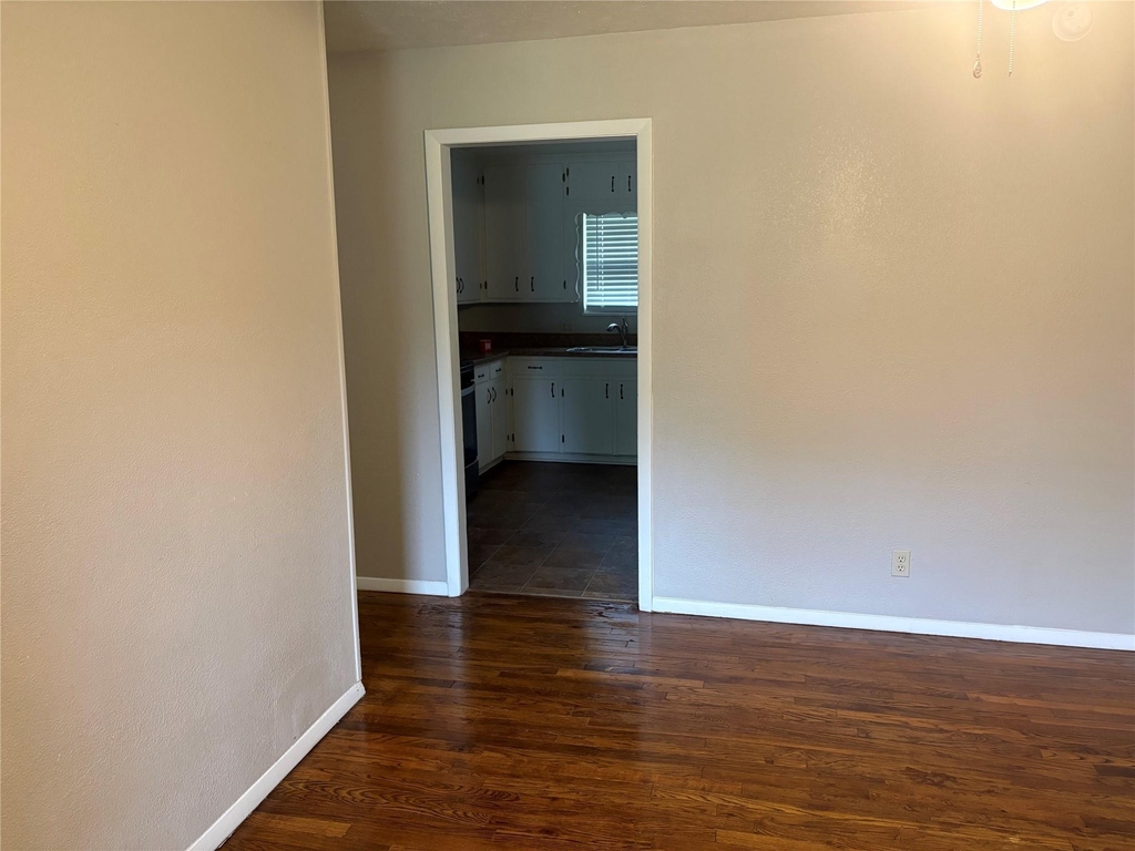 404 W Heron Street - Photo 6