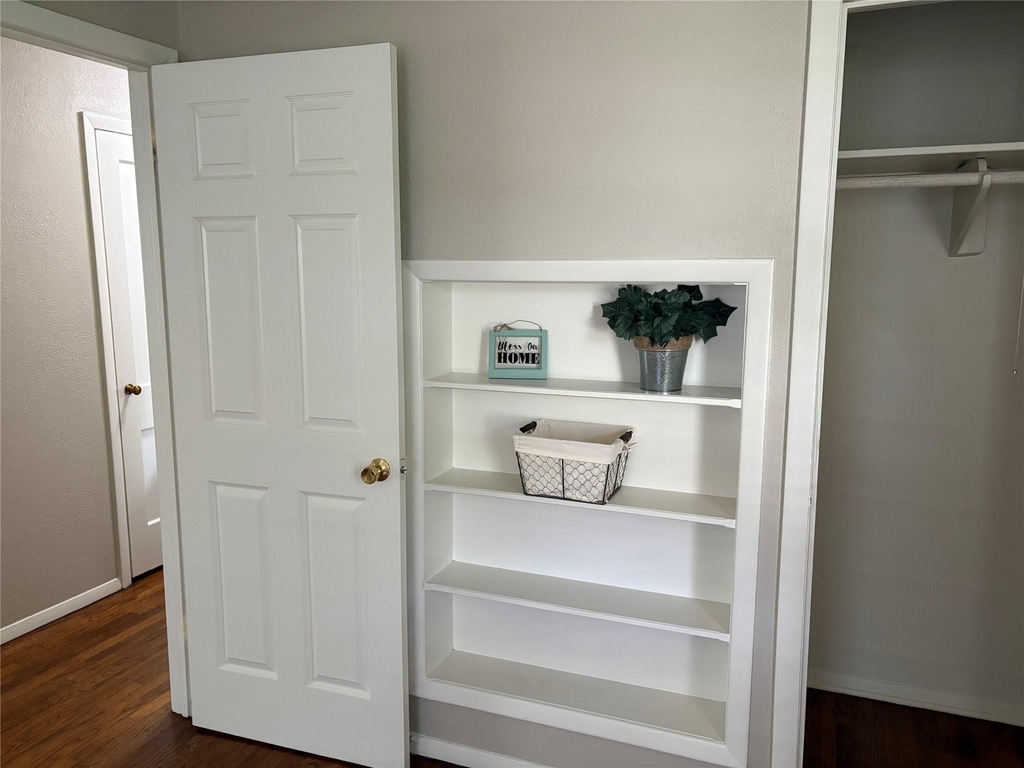 404 W Heron Street - Photo 21