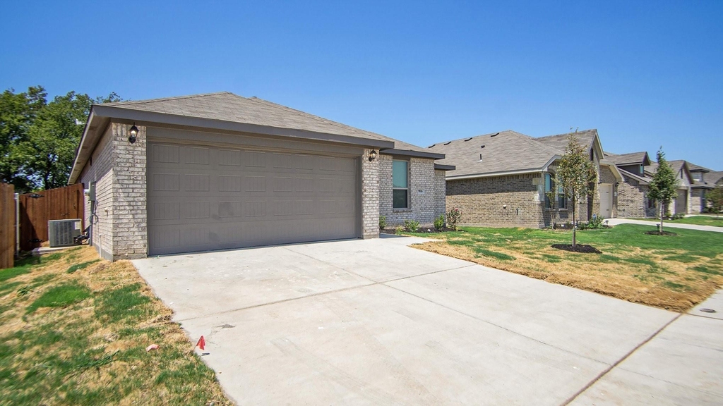 9816 Mescalbean Boulevard - Photo 1