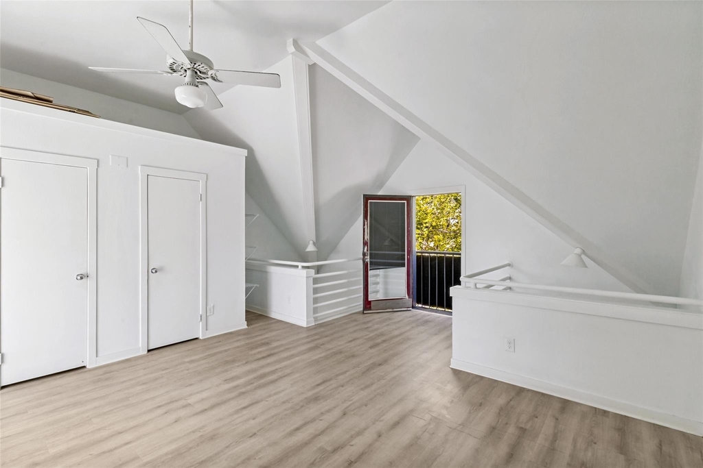 2802 Greenville Avenue - Photo 7
