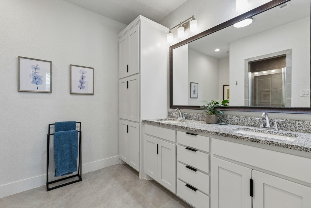 6527 Bowman Roberts Road - Photo 12