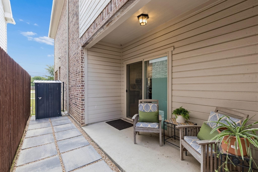 6527 Bowman Roberts Road - Photo 14