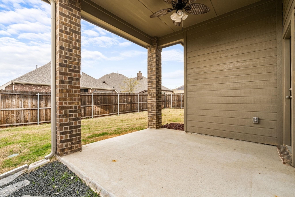 2104 Lake Cliff Drive - Photo 24