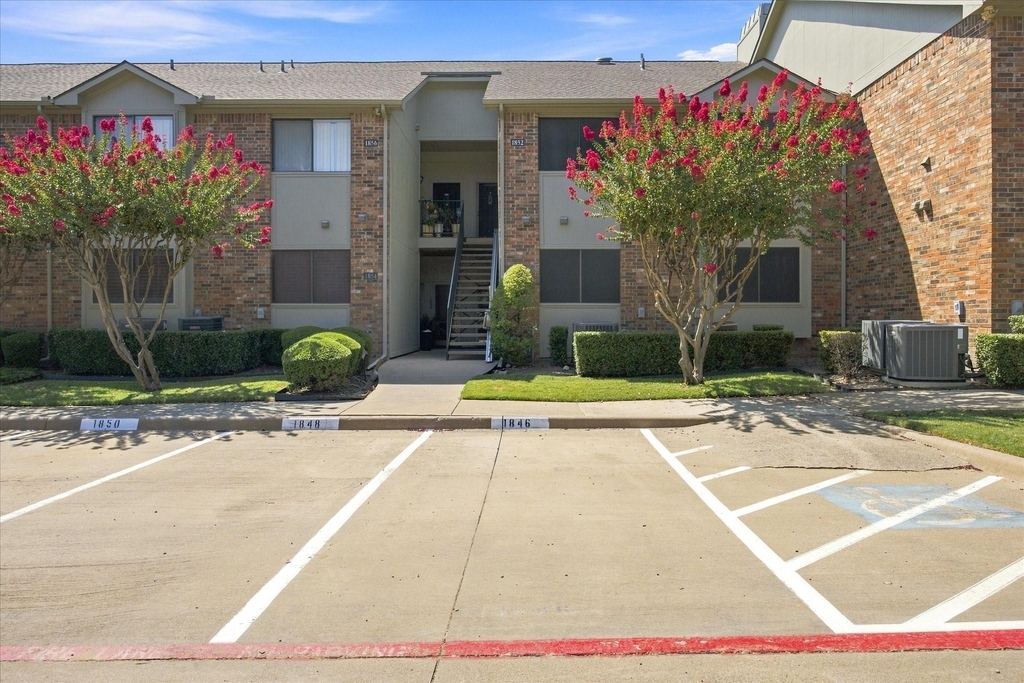 1846 Signal Ridge Place - Photo 10
